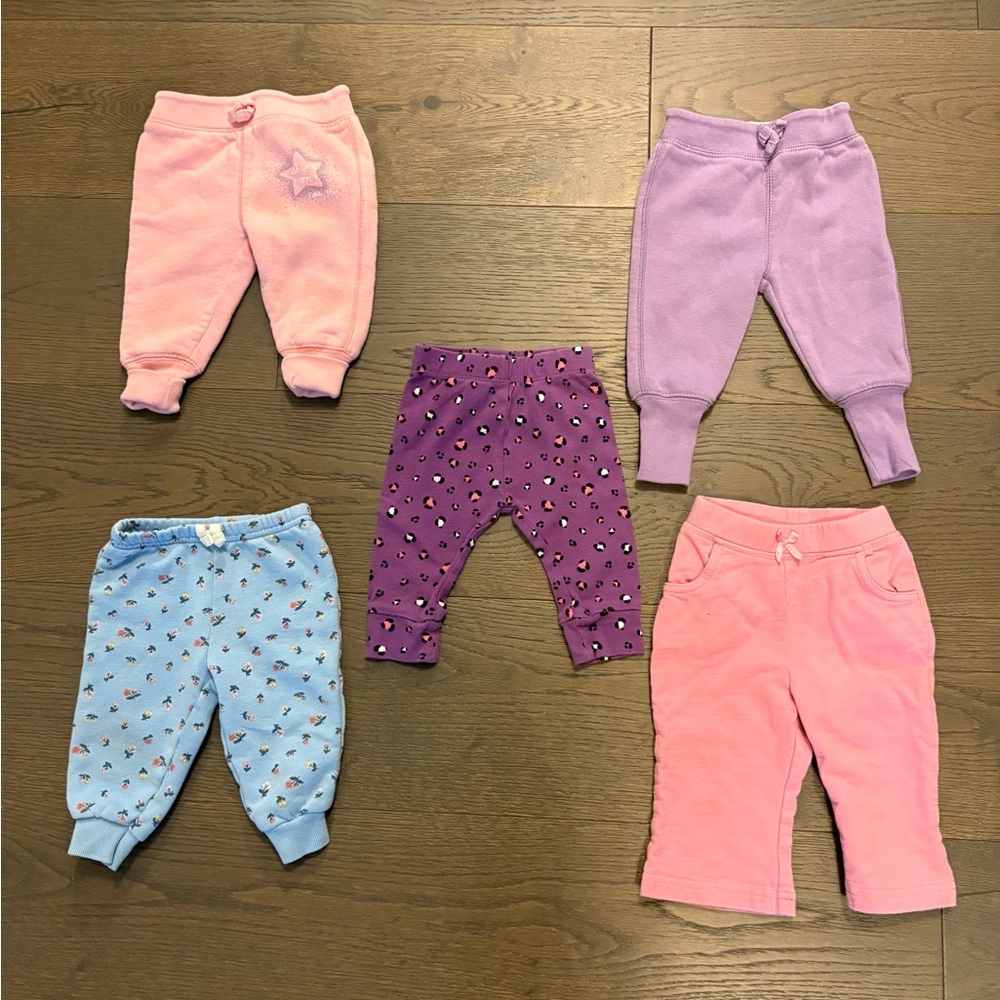 Baby girl pants 3-6M (new or excellent condition)